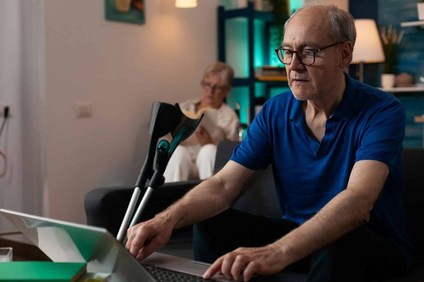 Quelle est la routine idéale de stretching pour les athlètes pratiquant le basketball après un match intense?